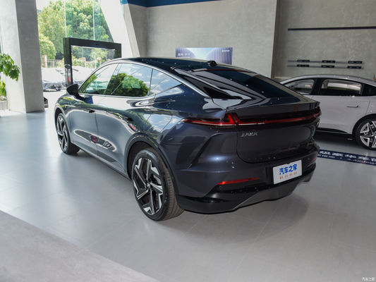 Performance élevée de pointe dans l'industrie Auto R7 2023 RWD Screen Master Pro Pure Electric
