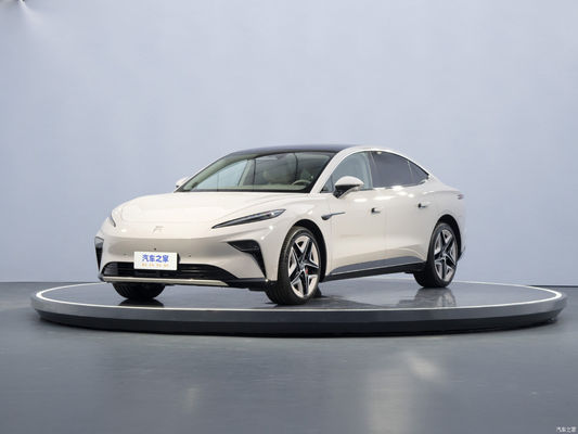 Véhicule électrique EV Hatchback Rising Auto F7 2023 Long-Range PRO Voiture avec et 5 sièges