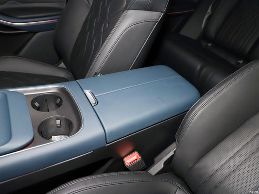 SUV Véhicule électrique EV Voyah Gratuit 2024 Ultra Longue portée personnalisation en ligne / locale