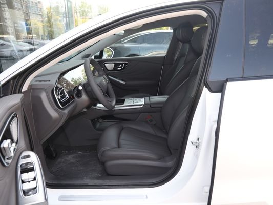 5 sièges Longue portée Véhicule électrique Voiture Rising Auto F7 2023 avec batterie au lithium ternaire