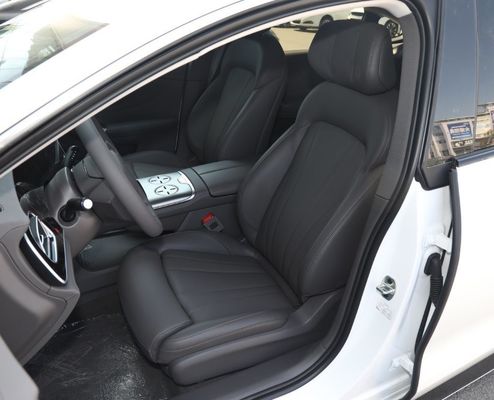 5 sièges Longue portée Véhicule électrique Voiture Rising Auto F7 2023 avec batterie au lithium ternaire