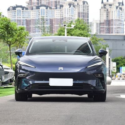 Rising Auto F7 2023 Version PRO à longue durée de vie Voiture avec type de carrosserie fermée et refroidissement liquide