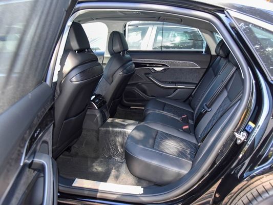 Voiture à essence avec boîte de vitesses automatique Audi A8 2023 A8l 50tfsi Quattro Version sélectionnée