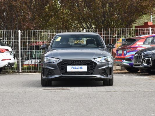 voiture à essence Audi A4l 2023 40tfsi avec boîte de vitesses automatique et 4858*1847*1439 Taille