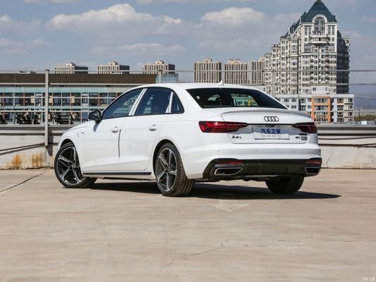 58L réservoir d'huile Vitesse maximale 230km/h Audi A4l 2023 40tfsi Quattro Luxury Dynamic Version