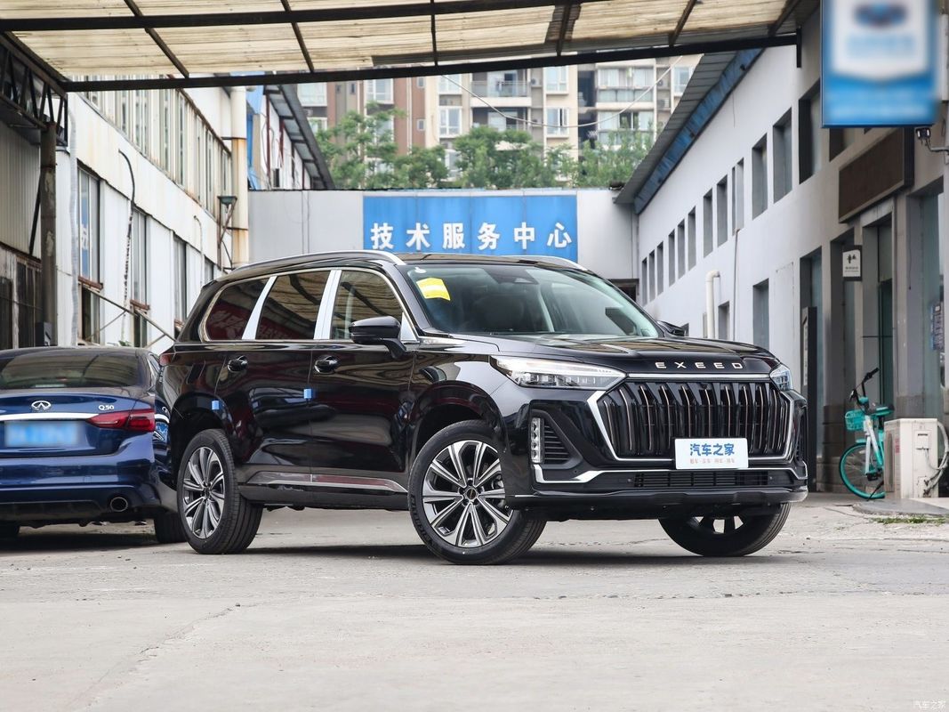 2023 Exeed 2.0t Awd 400t Star Edition 7 places SUV voiture à essence et vitesse maximale 195km/h