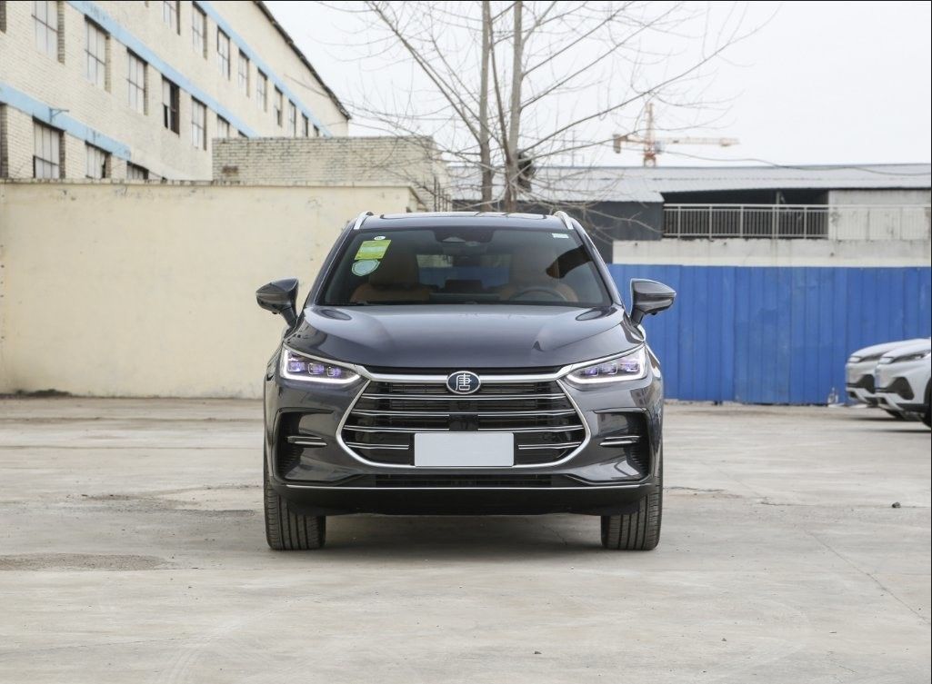 Boîte de vitesses automatique BYD Tang 2022 EV Véhicule électrique 635km 4WD Édition phare 6 sièges