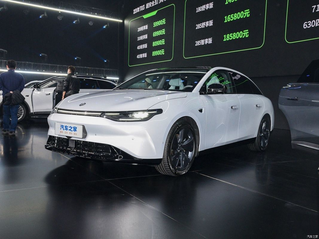 SUV Véhicule électrique EV Leap C01 2023 630 4 roues motrices Performance Vitesse maximale 180 Km/H Structure