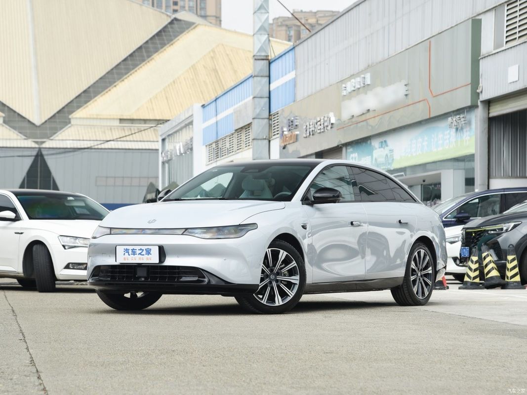 Véhicule électrique EV Leap C01 2023 717 Zhixiang Pure Electric SUV Vitesse maximale Km/H 180