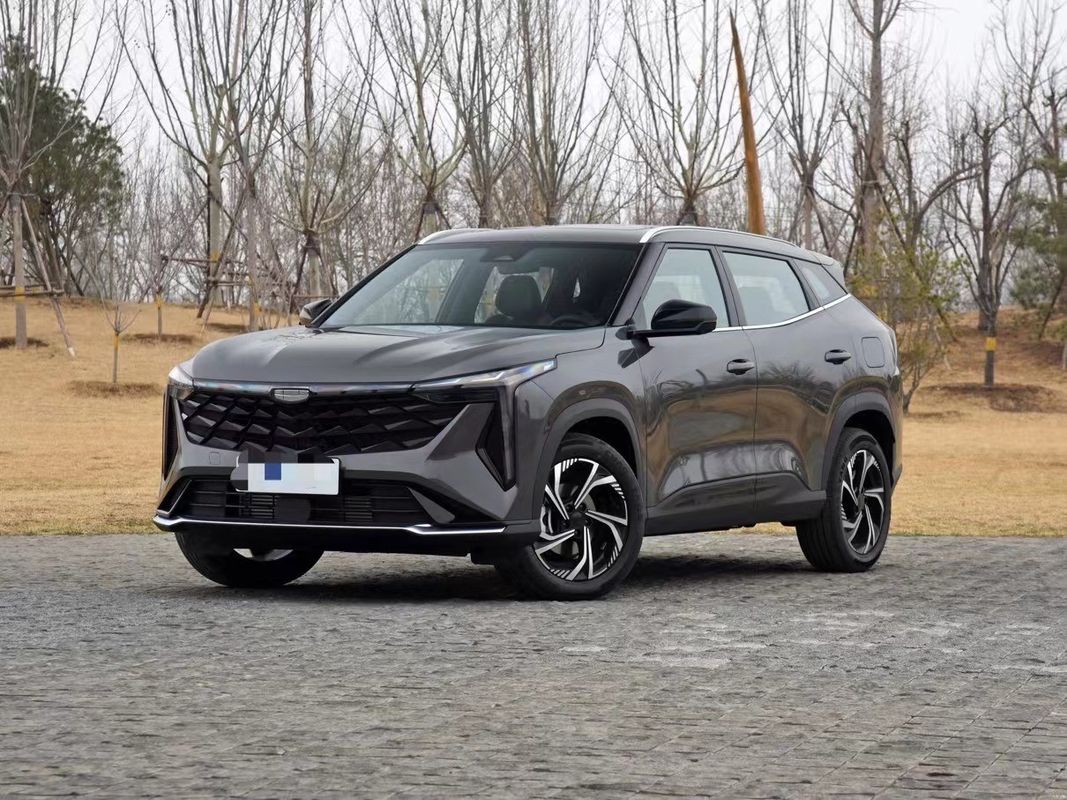 Geely Altas PRO Boyue Cool 1.5td Intelligent 2023 SUV voiture à essence Carburant et puissant