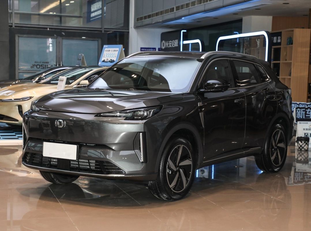 Changan Qiyuan Q05 SUV de voiture électrique avec type de carburant hybride rechargeable direction gauche