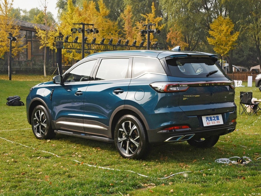 4530*1862*1696 Chery Tiggo7 Plus Energy 2023 1.5t version Zhishang Phev voiture à essence