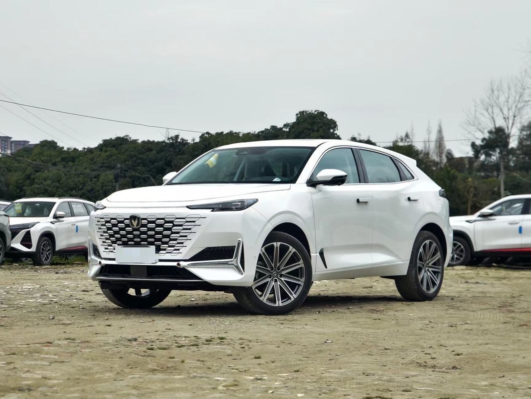 1845 Kg 2023 Changan Uni-K 2.0t 2 roues motrices essence configuration maximale voiture véhicule auto