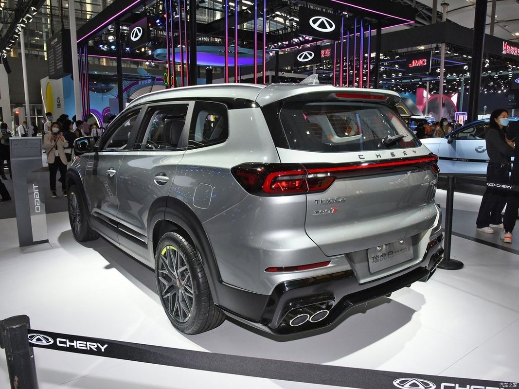 Chery Tiggo8 230TCI DCT Élite Version SUV à essence pour économie de carburant et performance