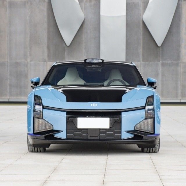 494kw Suspension arrière Forme cinq maillons Suspension indépendante 2023 Hiphi Z 4 places SUV de voiture électrique