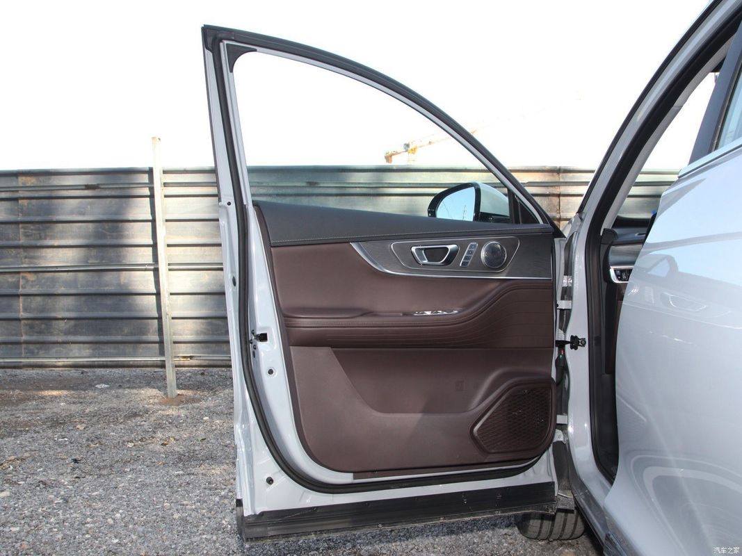 5 sièges sur mesure sur demande SUV Chery Tiggo8 PRO 390t 4WD Vast Edition voiture à essence