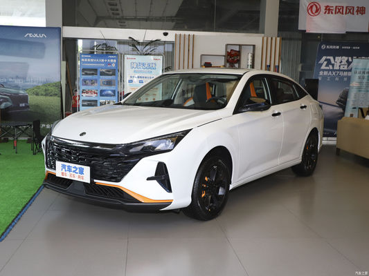 5 sièges 2023 Dongfeng Fengshen Yixuan Aeolus 1.5L édition automatique de gloire type de carrosserie fermée