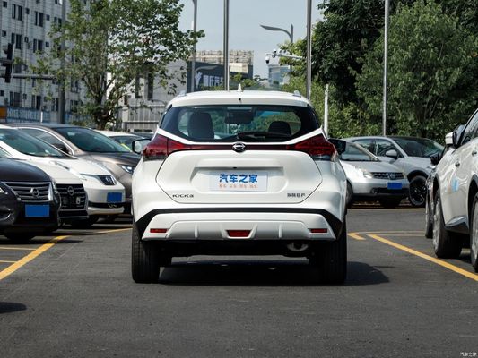 Personnalisation 2023 Voiture 1.5L SUV de luxe Benzine Coupes Personnalisé Demande Drive FWD